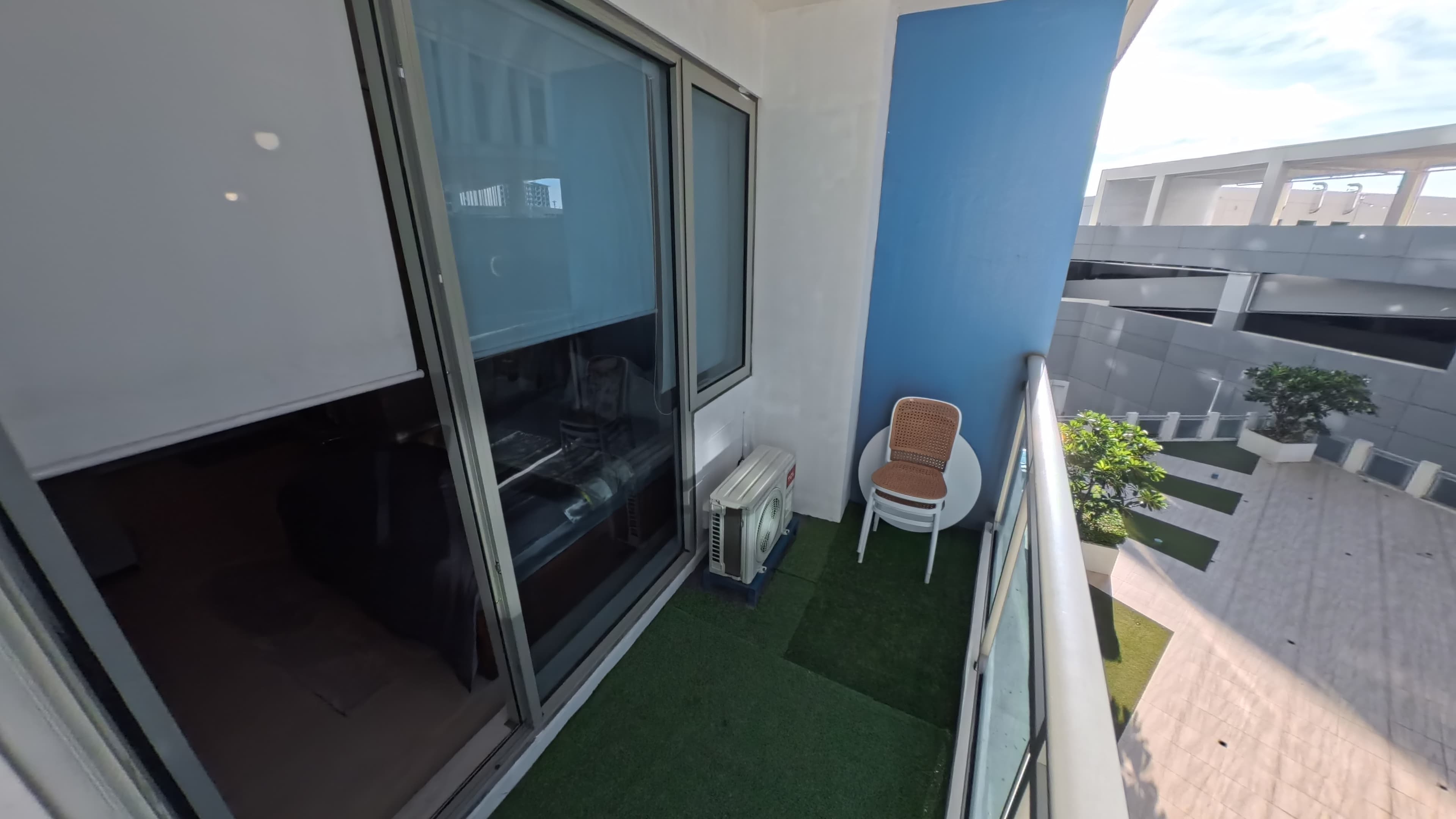 Balcony balcony and outdoor view 1 at Azure Citrine Suite - Bahamas 522